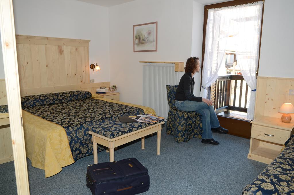 Hotel Corona Карано Экстерьер фото